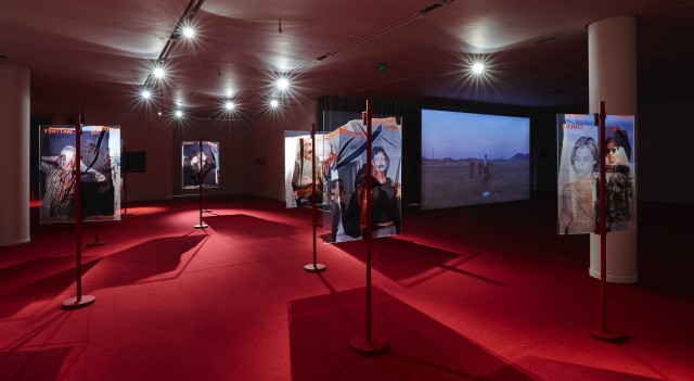 Installation view at the Atelier Hermes, photo Kiyong NAM copyright Fondation d'entreprise Hermes (6) copie