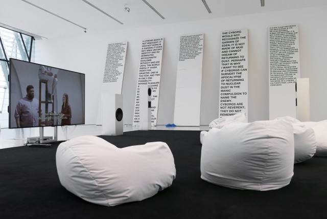 Lili reynaud dewar   museion©marina faust 3 copy copie