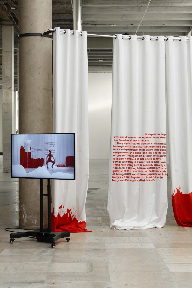 Lili Reynaud Dewar Exposed Lodovico Corsini Paliad de Tokyo 2023 2